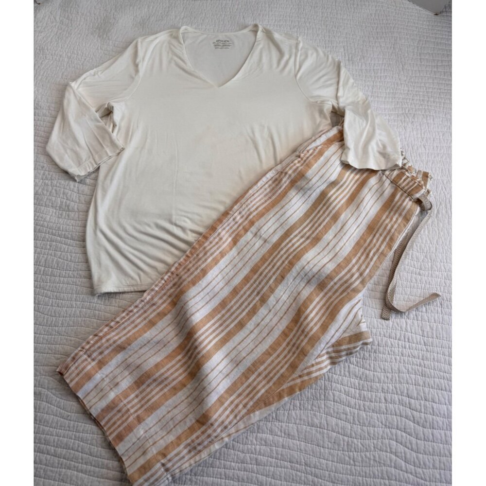 NWOT Chicos Set Pullover Stretchy Top & Cropped Linen Bottom SZ 3P/XL - Picture 2 of 13
